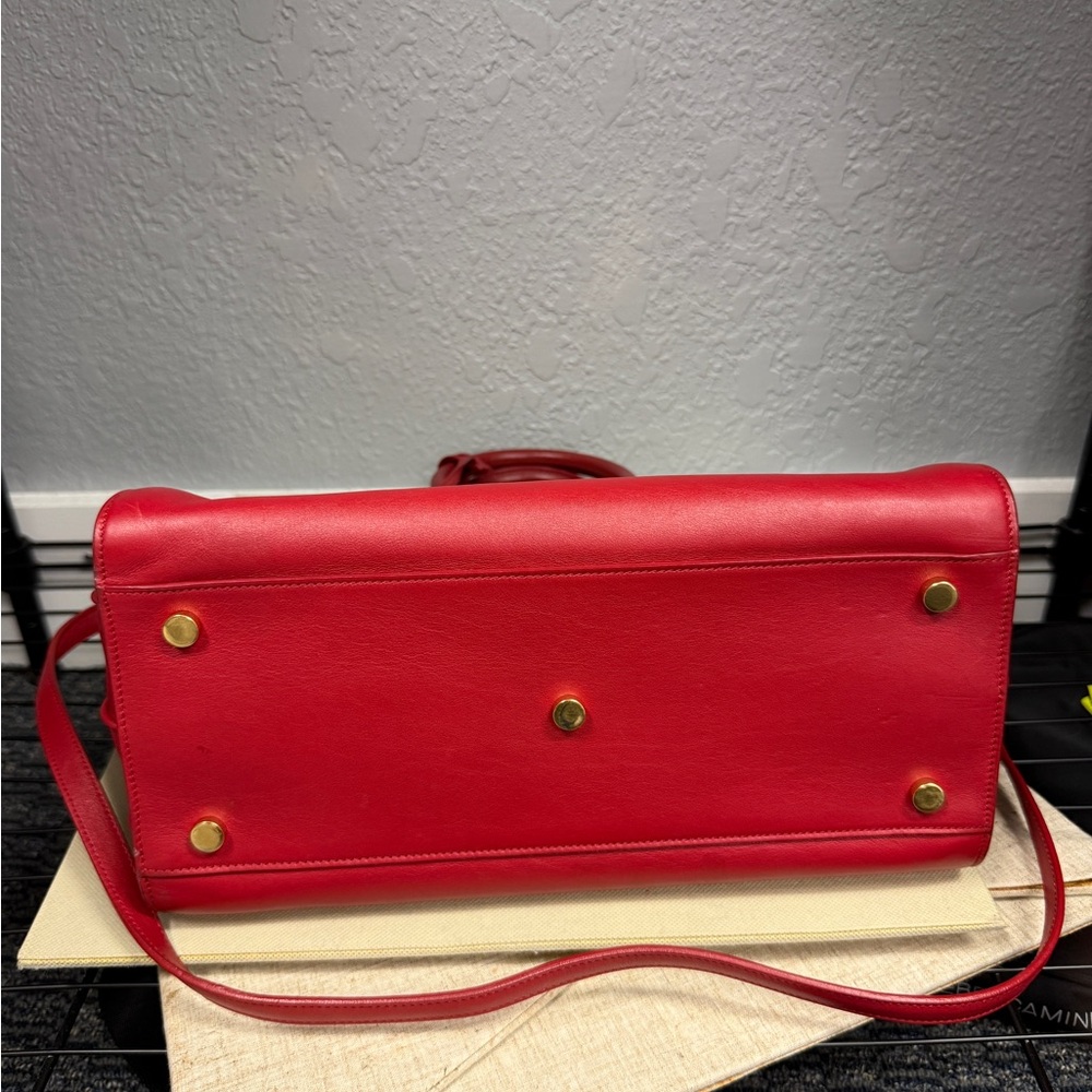 YSL Sac De Jour in rouge red - Small satchel strap - Picture 8 of 8
